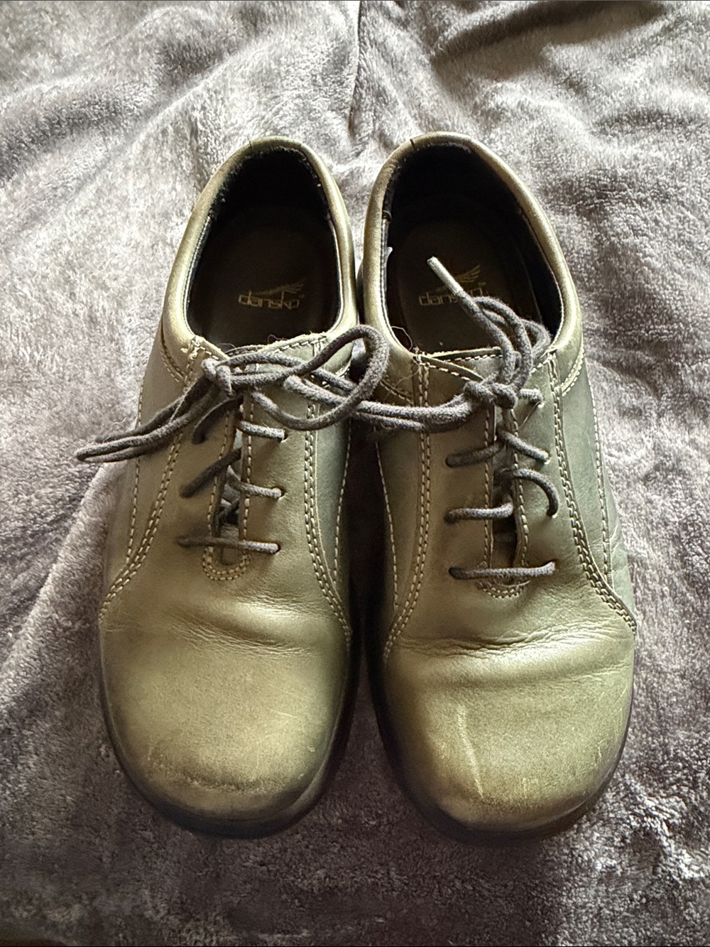 Dansko Men’s Olive Green Leather Lace-Up Oxfords